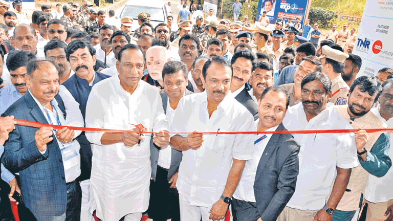 తూర్పు పశ్చిమం వలె అభివృద్ధి చెందింది