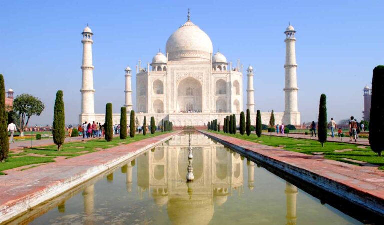 Taj Mahal receives Rs 1 crore water bill