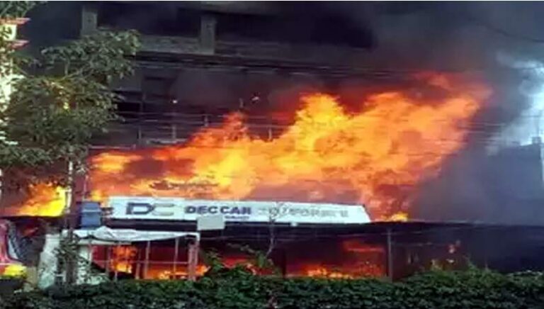 మంటలు అదుపులోకి వచ్చాయి. .ముగ్గురి పరిస్థితి అస్పష్టంగానే ఉంది