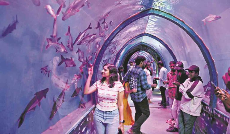 Hyderabad: Underwater Tunnel Expo attracts huge crowds