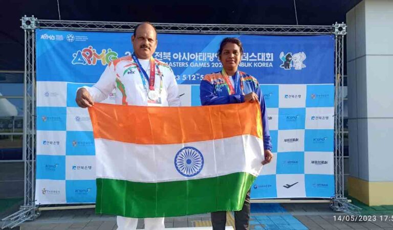 Karimnagar couple take medals at Asia Pacific Masters