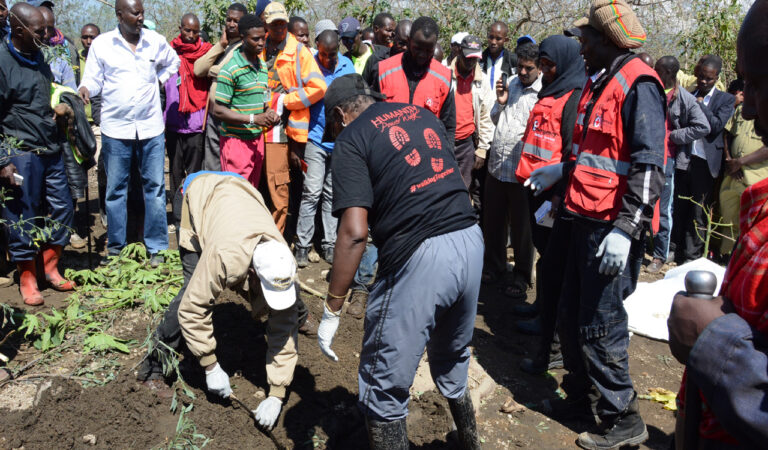 Death toll from religious worship in Kenya tops 200
