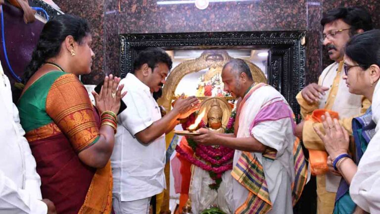 మంత్రి శ్రీనివాస్ యాదవ్ |సీఎం కేసీఆర్ హయాంలో ఆలయ అభివృద్ధి: మంత్రి తలసాని-నమస్తే తెలంగాణ