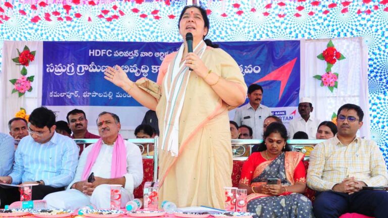 సత్యవతి రాథోడ్: రాష్ట్ర సంక్షేమం, అభివృద్ధి రెండు కళ్లలా ముందున్నాయి: సత్యవతి రాథోడ్-నమస్తే తెలంగాణ మంత్రి