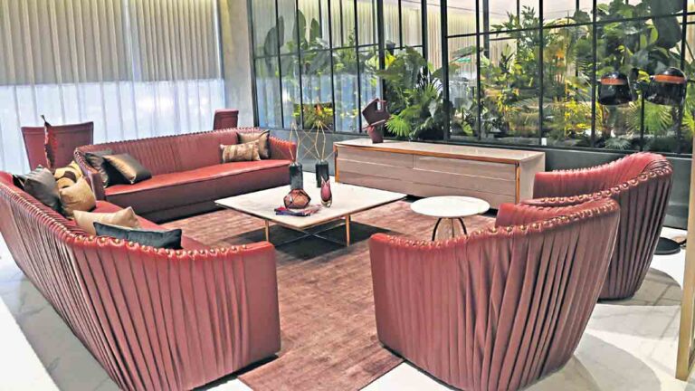 ఇంటింటికీ.. ఇంటీరియర్స్!