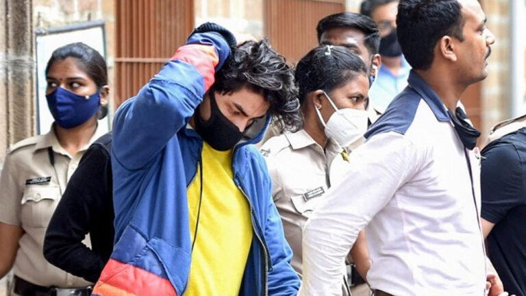 ఆర్యన్ ఖాన్: డ్రగ్స్ కేసులో ఆర్యన్ ఖాన్ రూ. 2.5 కోట్లు డిమాండ్: సీబీఐ నివేదిక – నమస్తే తెలంగాణ