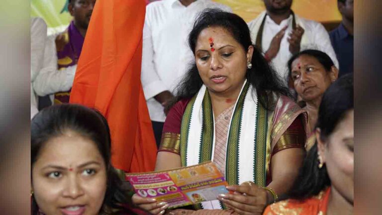 MLC కవిత |అందరూ ఆంజనేయస్వామి కృప మరియు ఆశీస్సులకు అర్హులు: MLC కవిత-నమస్తే తెలంగాణ