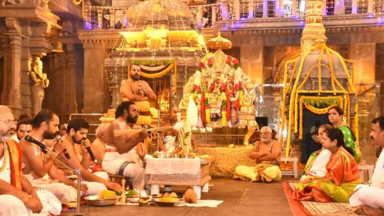 యాదాద్రిలో లక్ష్మీనరసింహ స్వామి జయంత్యుత్సవాలు ఘనంగా నమస్తే తెలంగాణతో ప్రారంభమయ్యాయి