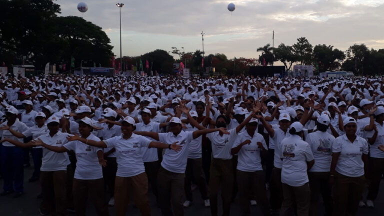 తెలంగాణ 2కే రన్ | హైదరాబాద్లో తెలంగాణ 2కే రన్.. 4000 మందికి పైగా రన్నర్లు పాల్గొన్నారు – నమస్తే తెలంగాణ