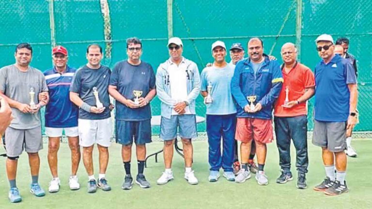 టెన్నిస్ ఛాంపియన్ దీపక్-విజయ్