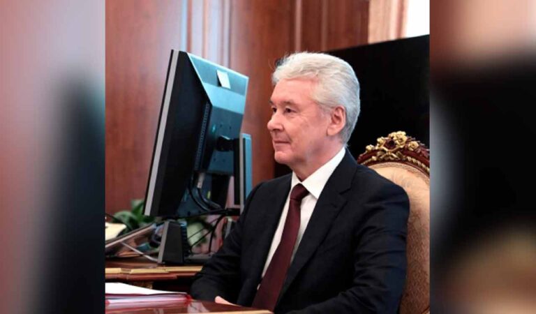 Moscow mayor tells residents to avoid travel, outdoor activities suspended