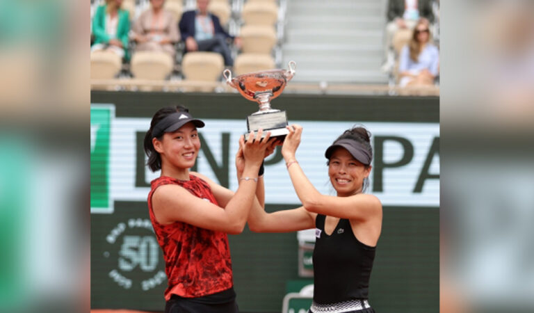 French Open: Xie Wangshuang wins women’s doubles title