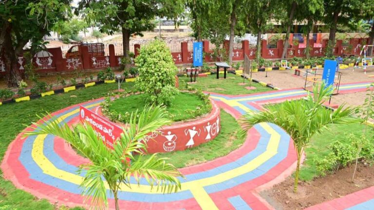 అందరికీ, ముఖ్యంగా అంధులకు అనుకూలం