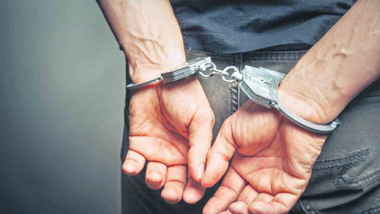 హైదరాబాద్ | కారు అద్దె? ఇలాంటి మోసగాళ్ల పట్ల జాగ్రత్త! !