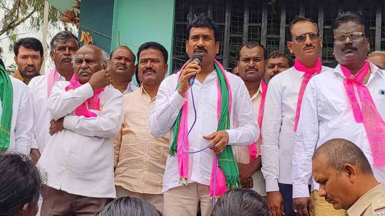 రేవంత్ రెడ్డి కుమారుడు.. చంద్రబాబు