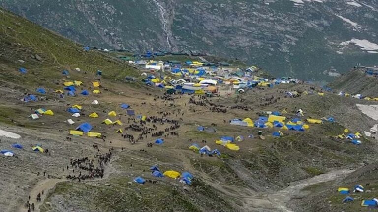 Amarnath Yatra |అమరనాథ్ యాత్రపై ప్రత్యేక స్పందన..! 200,000 మందికి పైగా భక్తులకు దర్శనం..! -నమస్తే తెలంగాణ