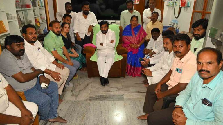 దౌర్జన్యాలు మితిమీరితే ప్రజలు తిరుగబడతారు