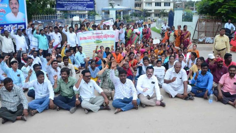 వేతన వేదన-Namasthe Telangana