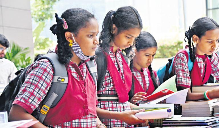 Fusion of knowledge and art comes alive in Hyderabad-Telangana Today