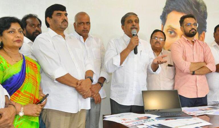 Sharmila misusing family name, making a fool of herself: YSR Congress leader-Telangana Today