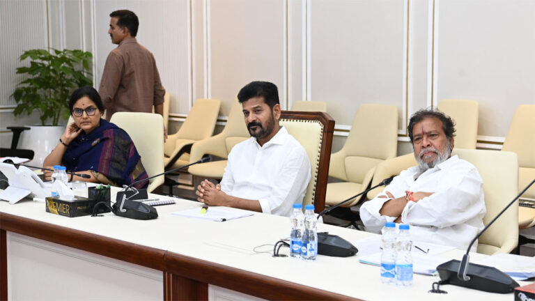 Ration Cards | ఆరోగ్యశ్రీ, తెల్ల రేషన్ కార్డులపై సీఎం రేవంత్ రెడ్డి కీలక ఆదేశాలు!-Namasthe Telangana