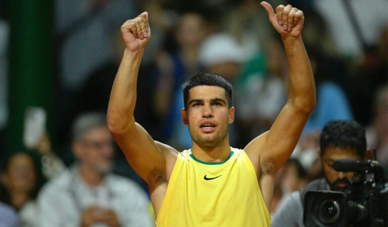 Alcaraz triumphs in clay return, advances to Argentina open quarterfinals-Telangana Today