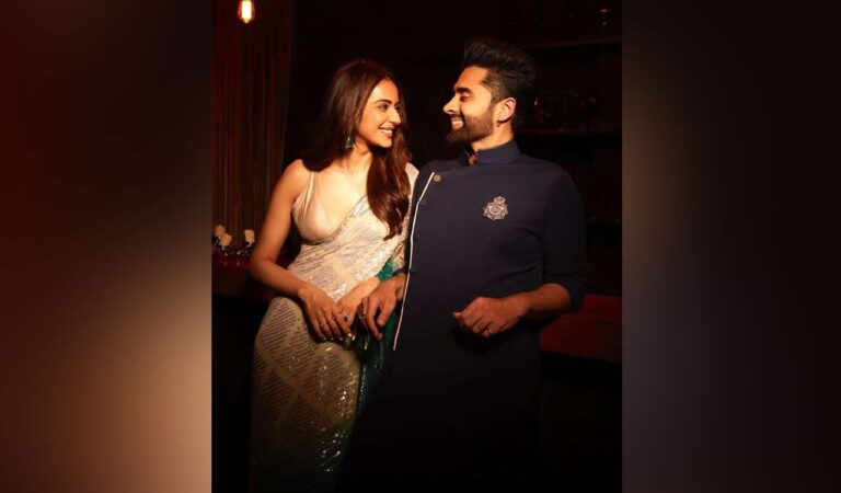 Rakul Preet Singh, Jackky Bhagnani opt for eco-conscious nuptials-Telangana Today