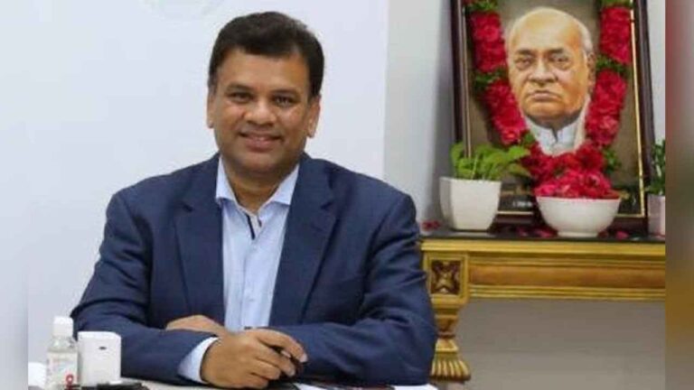 పీవీకి భారతరత్న ప్రకటించడం హర్షణీయం : మహేష్ బిగాల-Namasthe Telangana