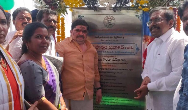 Govt paying Rs 350 crore a month to TSRTC for free travel scheme: Ponnam Prabhakar-Telangana Today